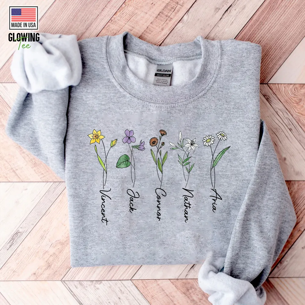 Custom Floral Birth Month Shirt, Flower Shirt, Mother's Day Gift, Custom Mom Shirt, Mothers Day Gift, Custom Flower Shirt, Custom Kids Name