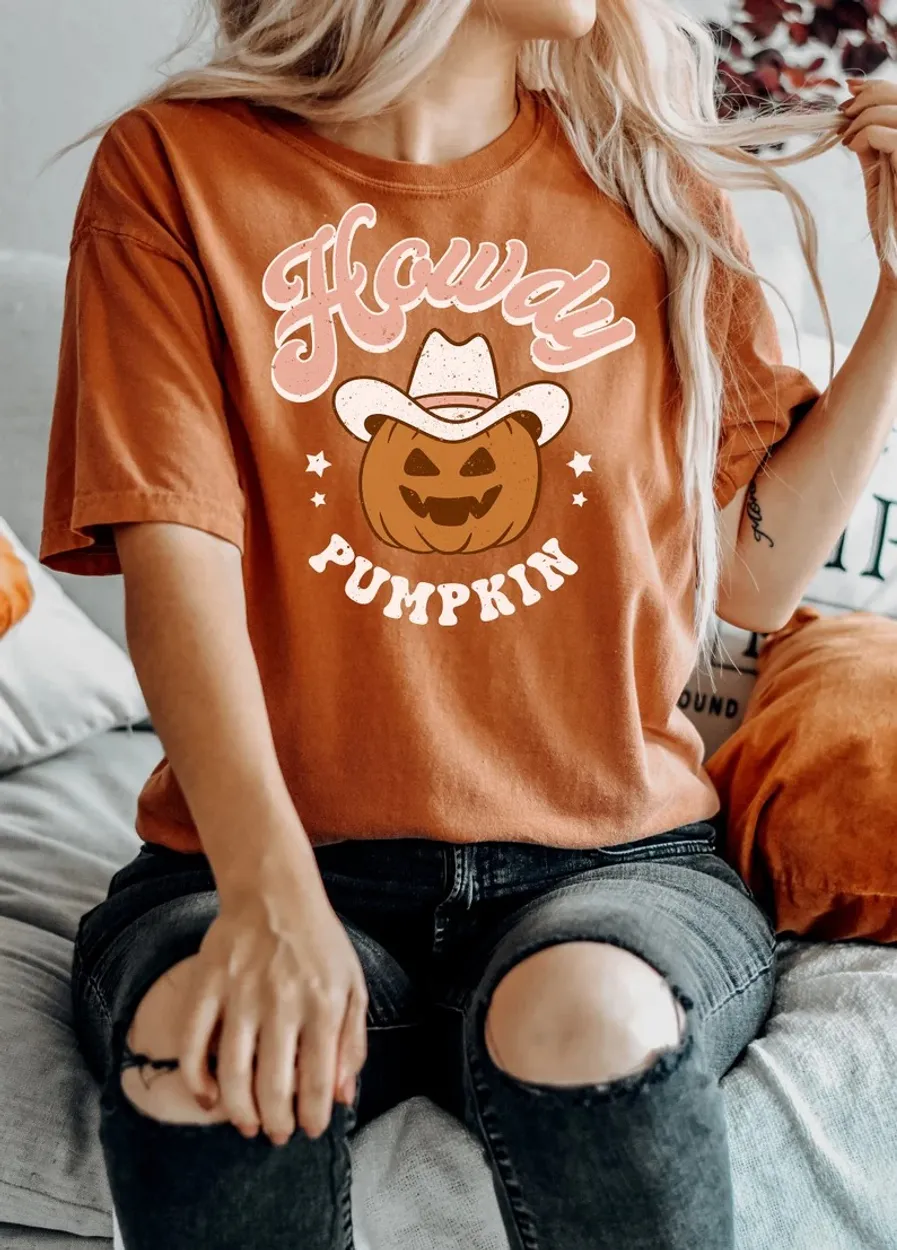 Retro Howdy Pumpkin Western