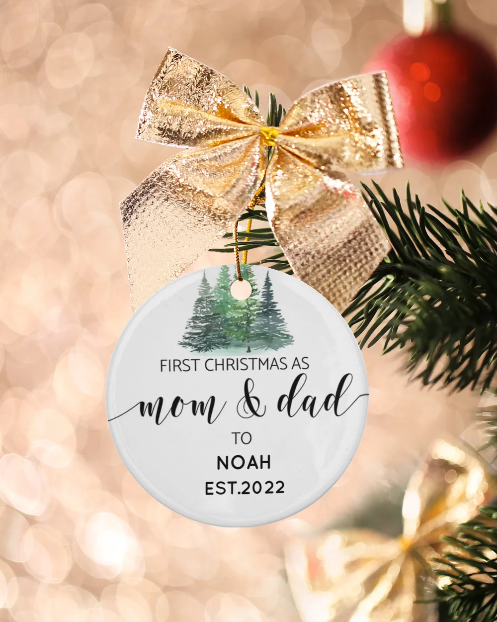 Personalized Custom New Mom And Dad First Christmas Ceramic Ornament Porcelain Ornament - Circle white one-sided __single