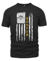 Vintage US American Flag Roofer Silhouette Roofing Funny T-Shirt