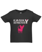 easily distracted by chihuahua Classic T-Shirt
