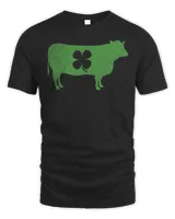 Cow Shamrock St. Patrick's Day Gift Irish Saint Paddy's T-Shirt