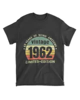 60 Year Old Vintage 1962 Limited Edition 60th Birthday T-Shirt (1)