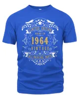 58 Years Old 58th Birthday Made Born in 1964 Men Women Idea T-Shirt