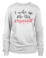 I woke up like this married cute Just Married gifts for bride with tiny pink hearts tiny T-Shirt