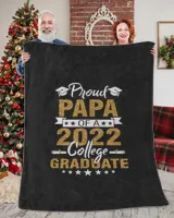 Proud Papa Of A 2022 College Graduate - Father Graduation T-Shirt