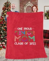 One Proud Senior Mom Class of 2022 '22 Senior Mom Grad T-Shirt