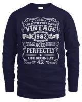 Men's Long Sleeved T-Shirt Men's Long Sleeved T-Shirt