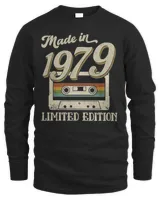 Men's Long Sleeved T-Shirt Men's Long Sleeved T-Shirt