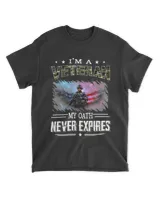 I'm A Veteran My Oath Never Expires Men's Standard T-Shirt black s