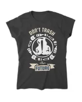 Women's Soft Style Fitted T-Shirt
