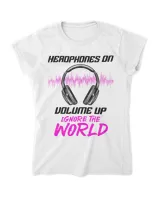 Women's Soft Style Fitted T-Shirt