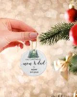 Personalized Custom New Mom And Dad First Christmas Ceramic Ornament Porcelain Ornament - Circle white one-sided __single
