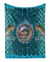 Cozy Plush Fleece Blanket (30x40in)