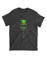 St Patrick's Day Shamrock Wine for Women Men T-Shirt