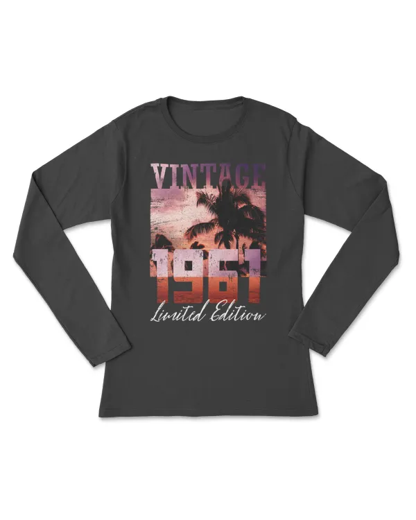 Women's Long Sleeved T-Shirt