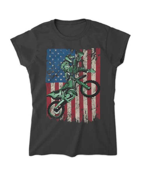 Women's Soft Style Fitted T-Shirt