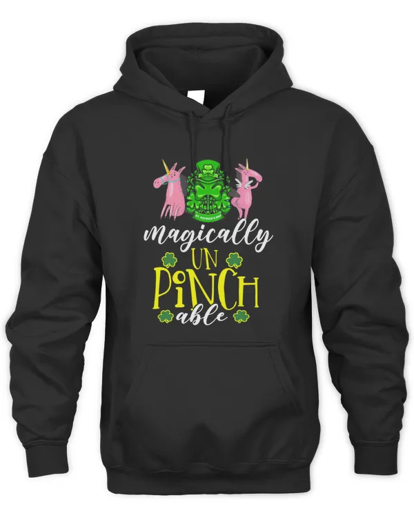 Magically Un Pinch able Cute Unicorn St Pattys Day Green
