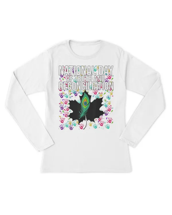 Women's Long Sleeved T-Shirt