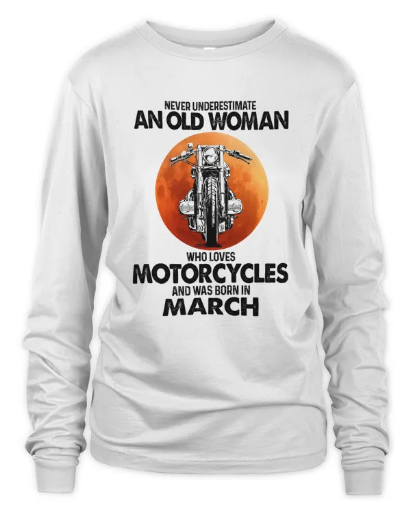 Women's Long Sleeved T-Shirt