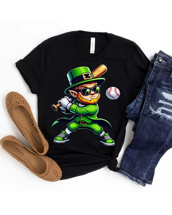 Leprechaun Playing Baseball St Patricks Day Sport Mens Boys Shirt