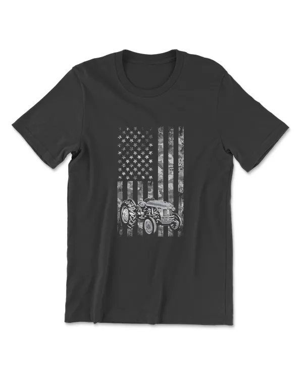 Tractor American Flag Patriotic Camo Vintage Farming T-Shirt