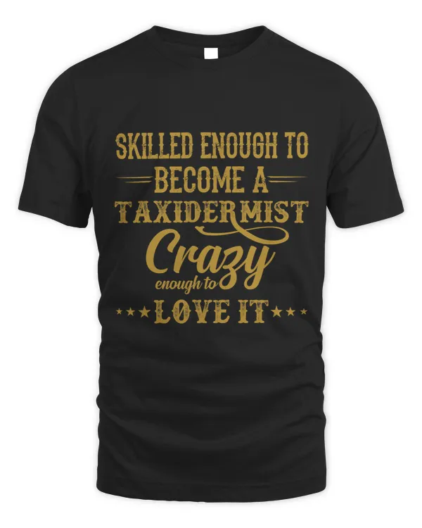 Skilled Taxidermist Crazy Enough To Love It Taxidermy Career