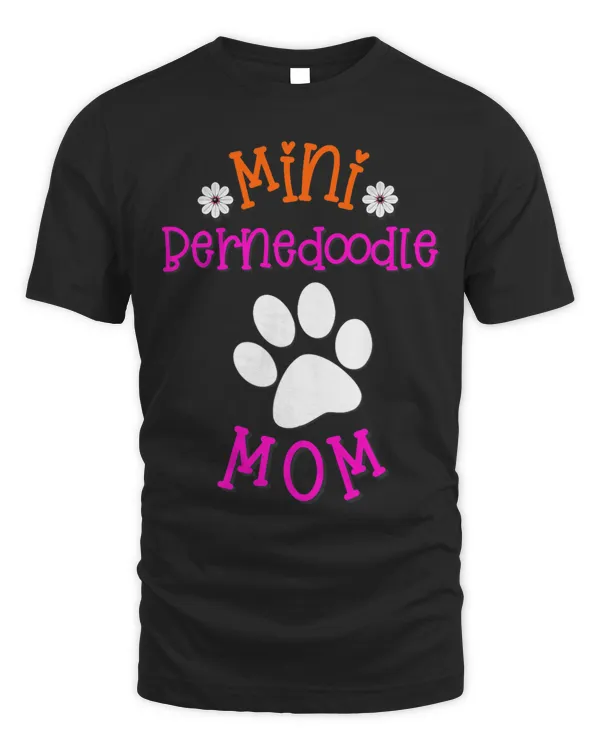 Mini Bernedoodle Mom 3