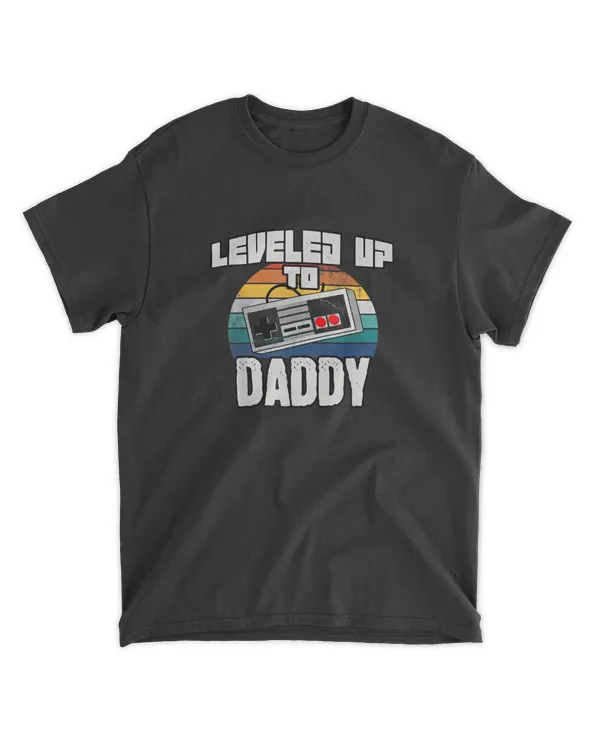 Leveled Up to Daddy 2020 Soon to be Dad Father Gift  Shirts