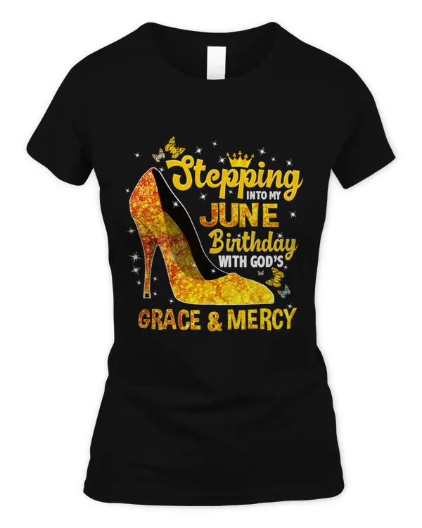 Women's Soft Style Fitted T-Shirt