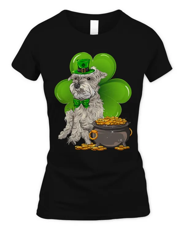 Women's Soft Style Fitted T-Shirt