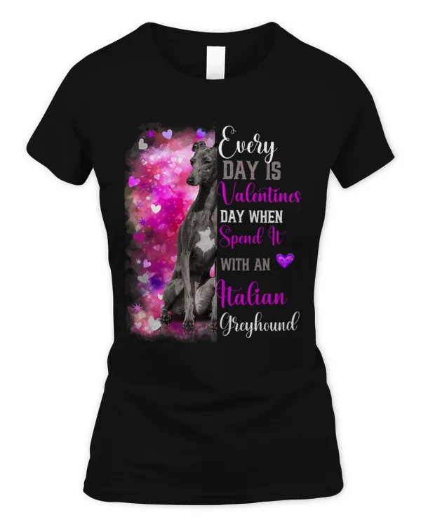 Women's Soft Style Fitted T-Shirt