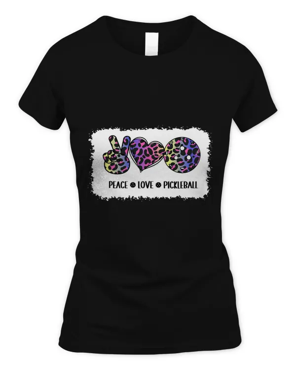 Women's Soft Style Fitted T-Shirt