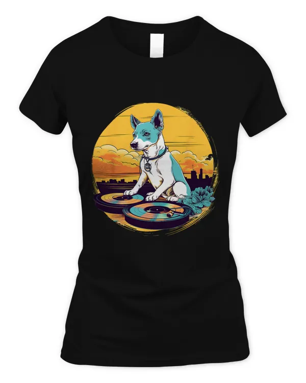 Women's Soft Style Fitted T-Shirt