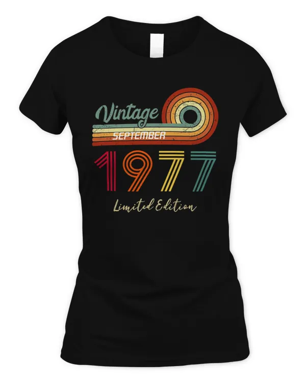 Women's Soft Style Fitted T-Shirt