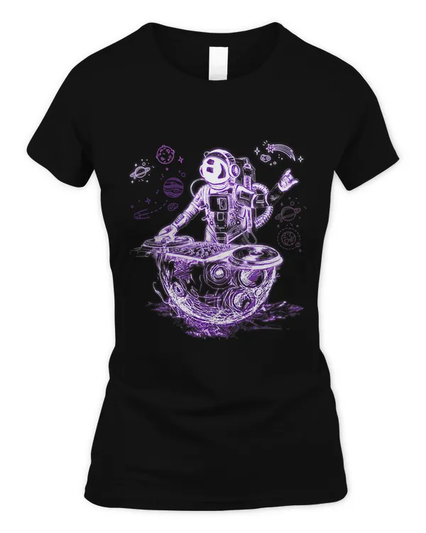 Women's Soft Style Fitted T-Shirt