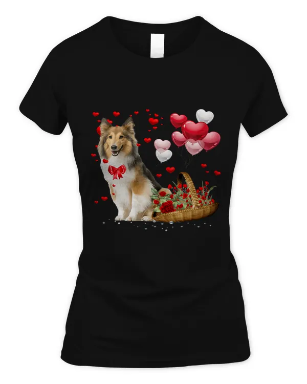 Women's Soft Style Fitted T-Shirt
