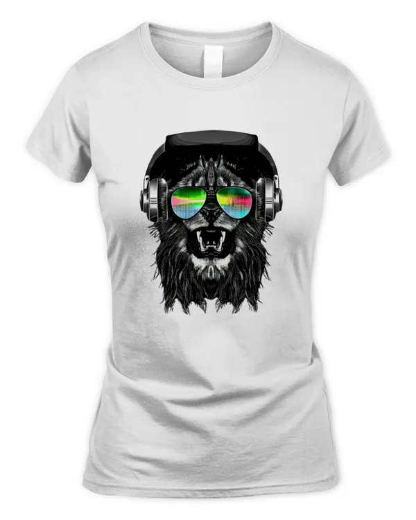 Women's Soft Style Fitted T-Shirt