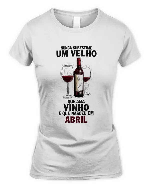 Women's Soft Style Fitted T-Shirt