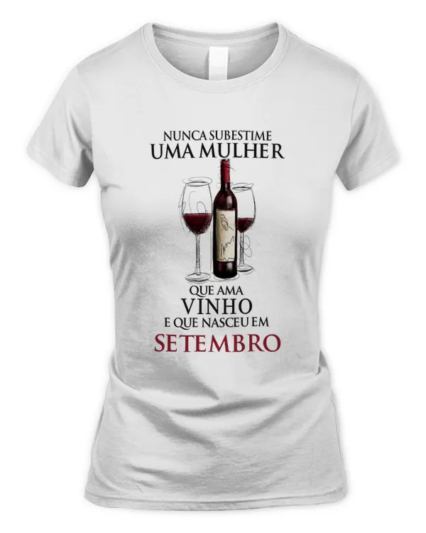 Women's Soft Style Fitted T-Shirt