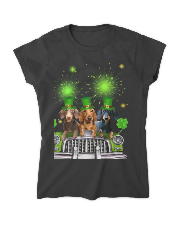 Women's Soft Style Fitted T-Shirt