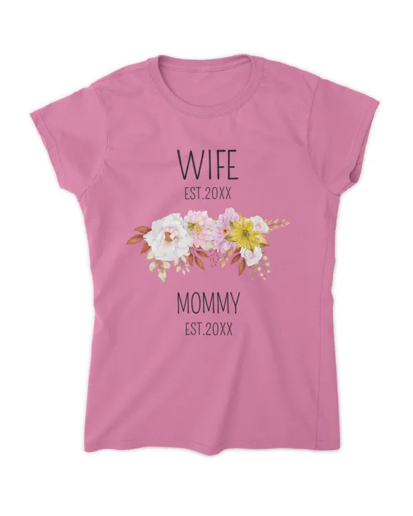 Women's Soft Style Fitted T-Shirt