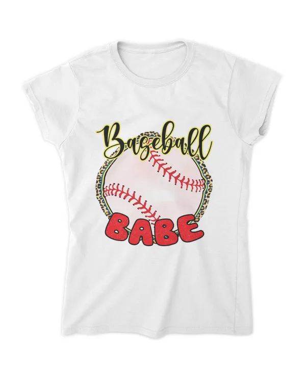 Women's Soft Style Fitted T-Shirt