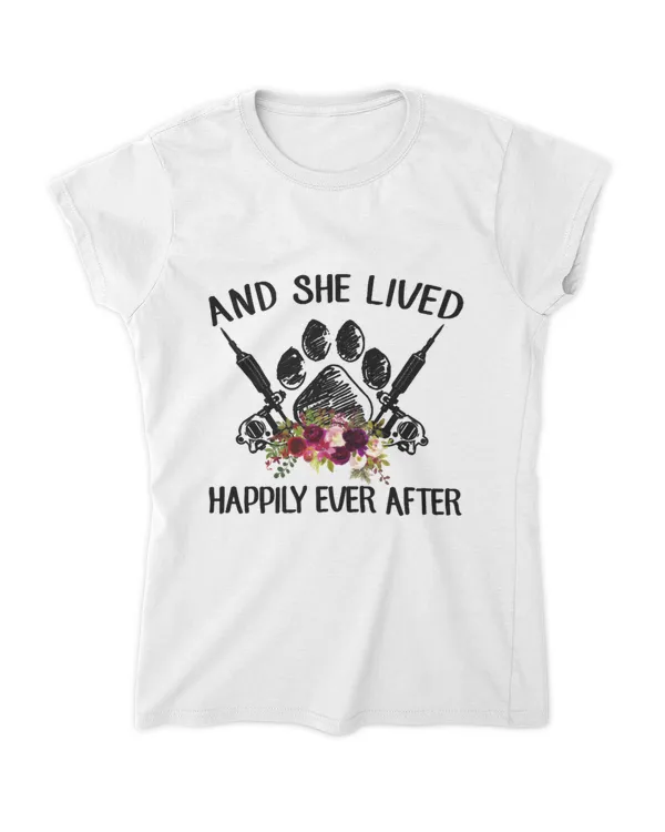 Women's Soft Style Fitted T-Shirt