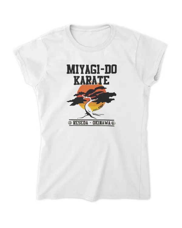 Women's Soft Style Fitted T-Shirt