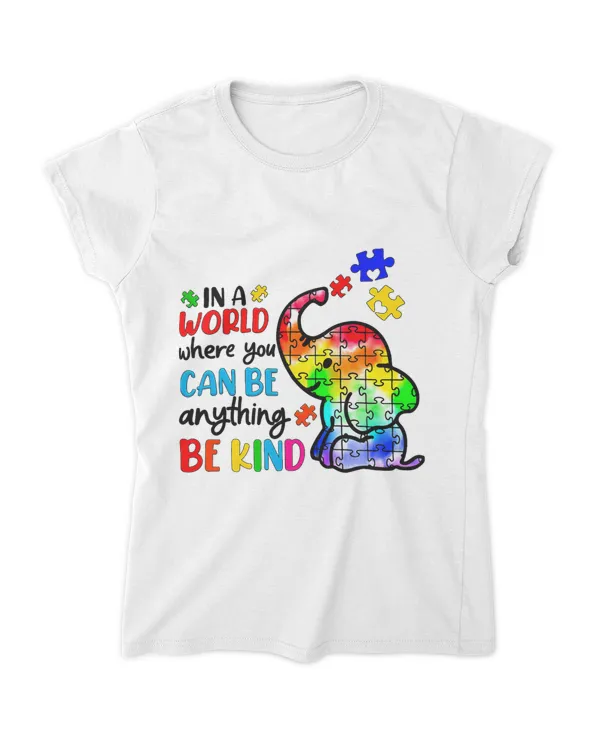 Women's Soft Style Fitted T-Shirt
