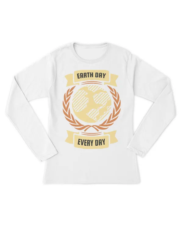 Women's Long Sleeved T-Shirt