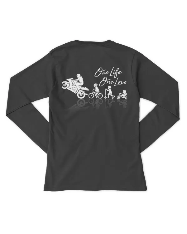 Women's Long Sleeved T-Shirt