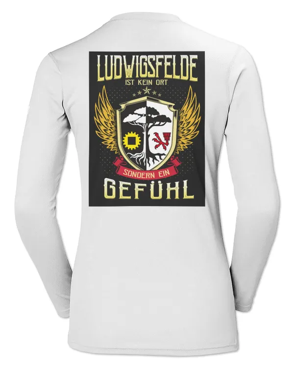 Women's Long Sleeved T-Shirt