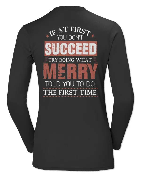 Women's Long Sleeved T-Shirt